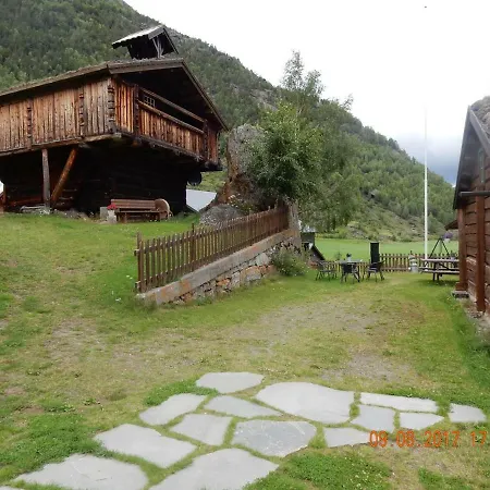 Galde Uppigard Holiday home Boverdalen